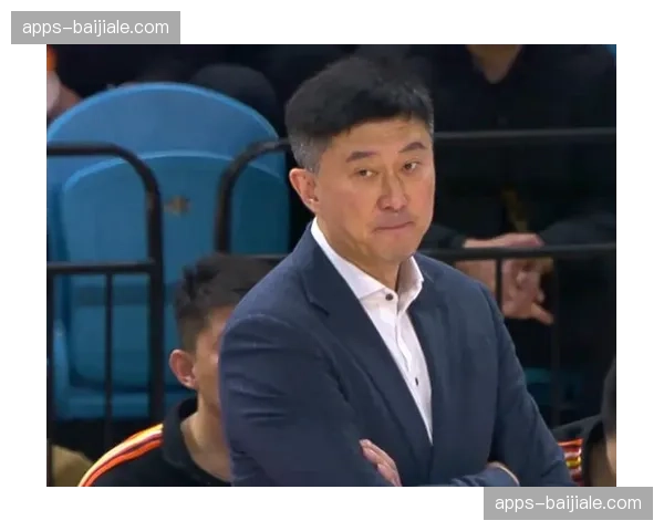 杜锋极限换人激活陈家政，新秀三分成广东逆转关键变量